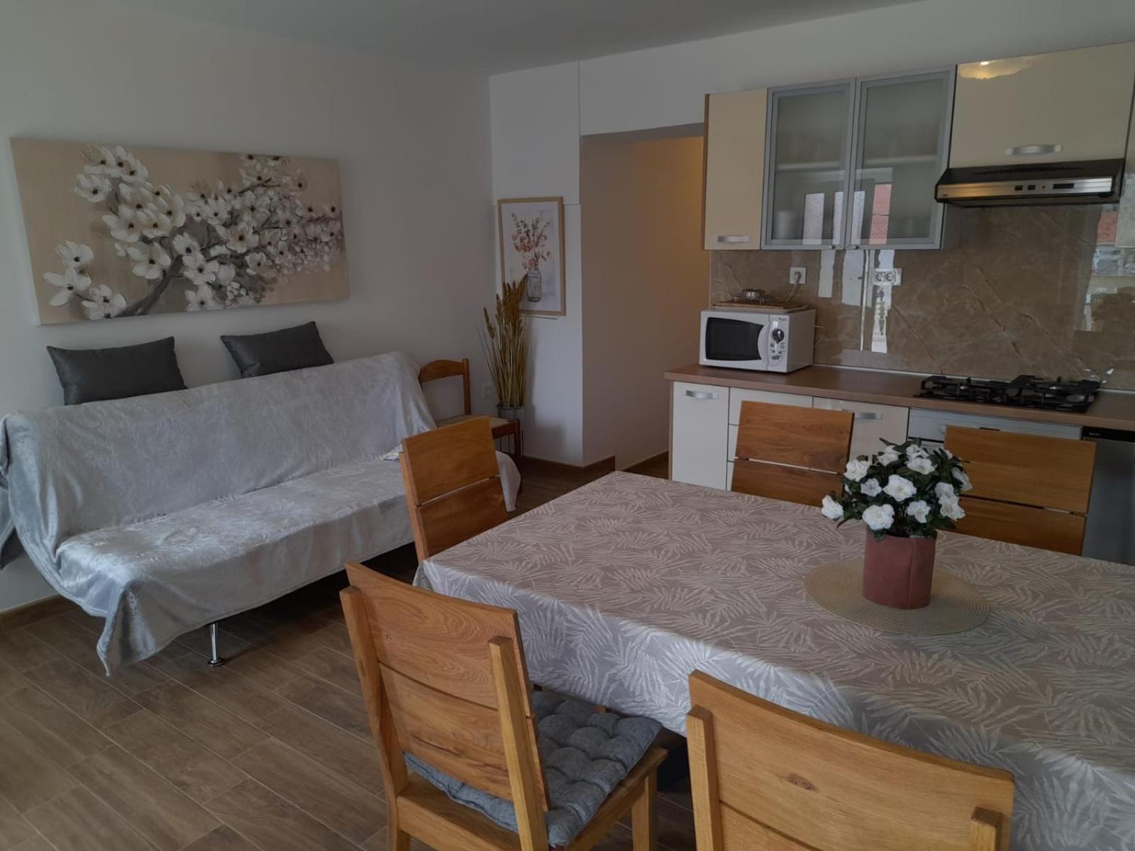 Apartments Boric โลปาร์ ห้อง รูปภาพ